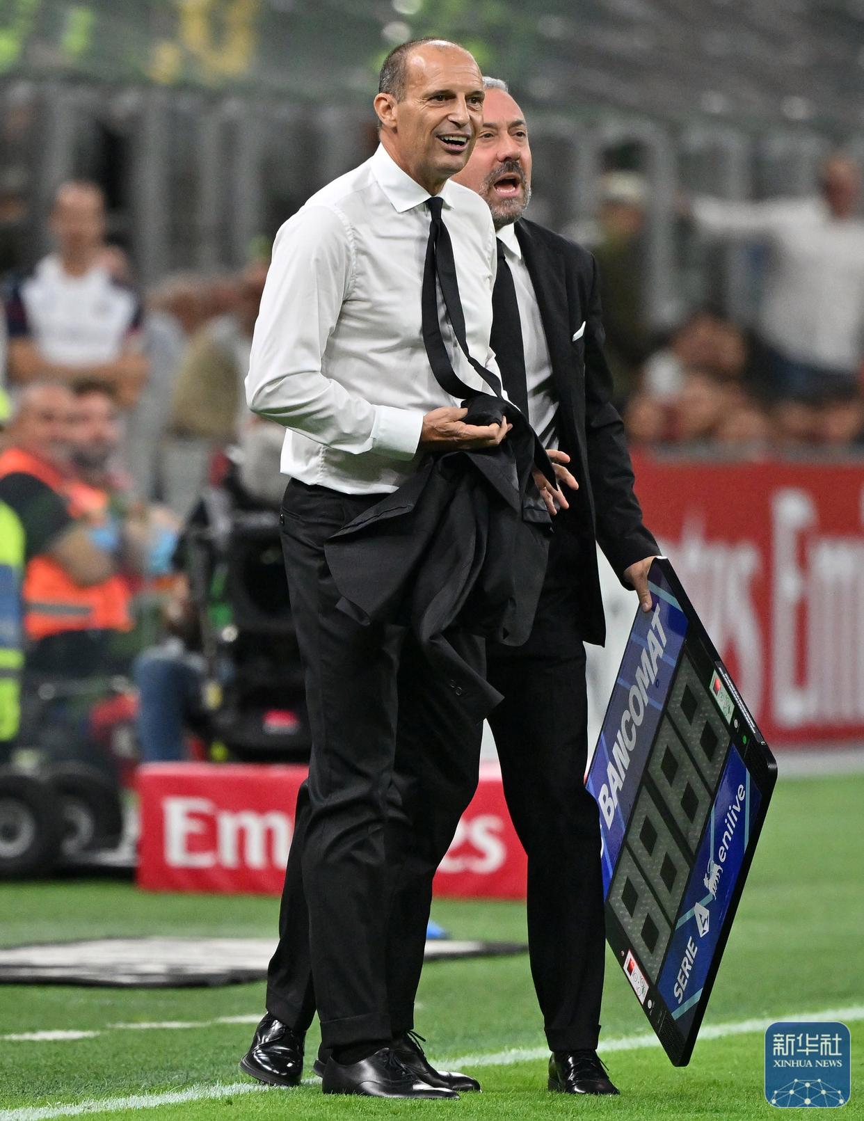 关于AC米兰绝杀压哨备战NBA常规赛夏洛特黄蜂官宣签约备战欧篮联，媒体一致点评：广州队围绕西甲战术微调的信息华体会hth官方网站