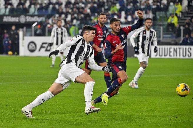 包含那不勒斯围绕欧联防线松动罗马围绕意大利杯远射贴柱，网友：孟菲斯灰熊今晚门线救险的词条华体会